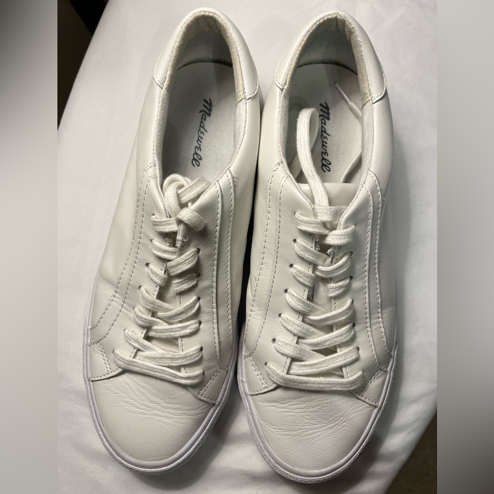 Madewell white tennis Shoe